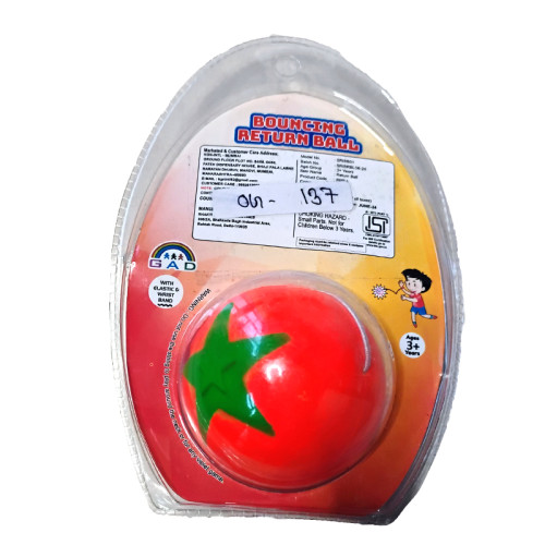 Orange with green start bouncing returning ball
